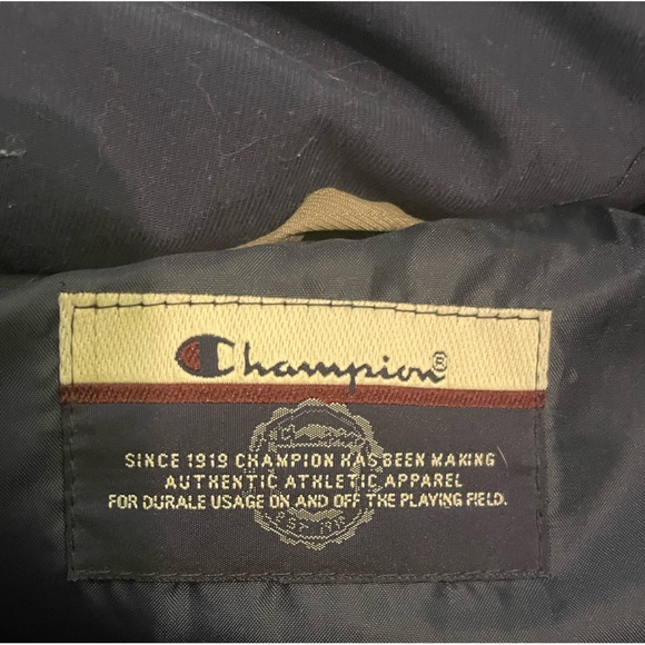 Champion quilted vest men’s size L - Picture 4 of 4